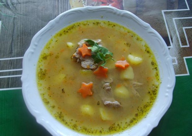 Fotografia przedstawiająca Zupa majerankowa