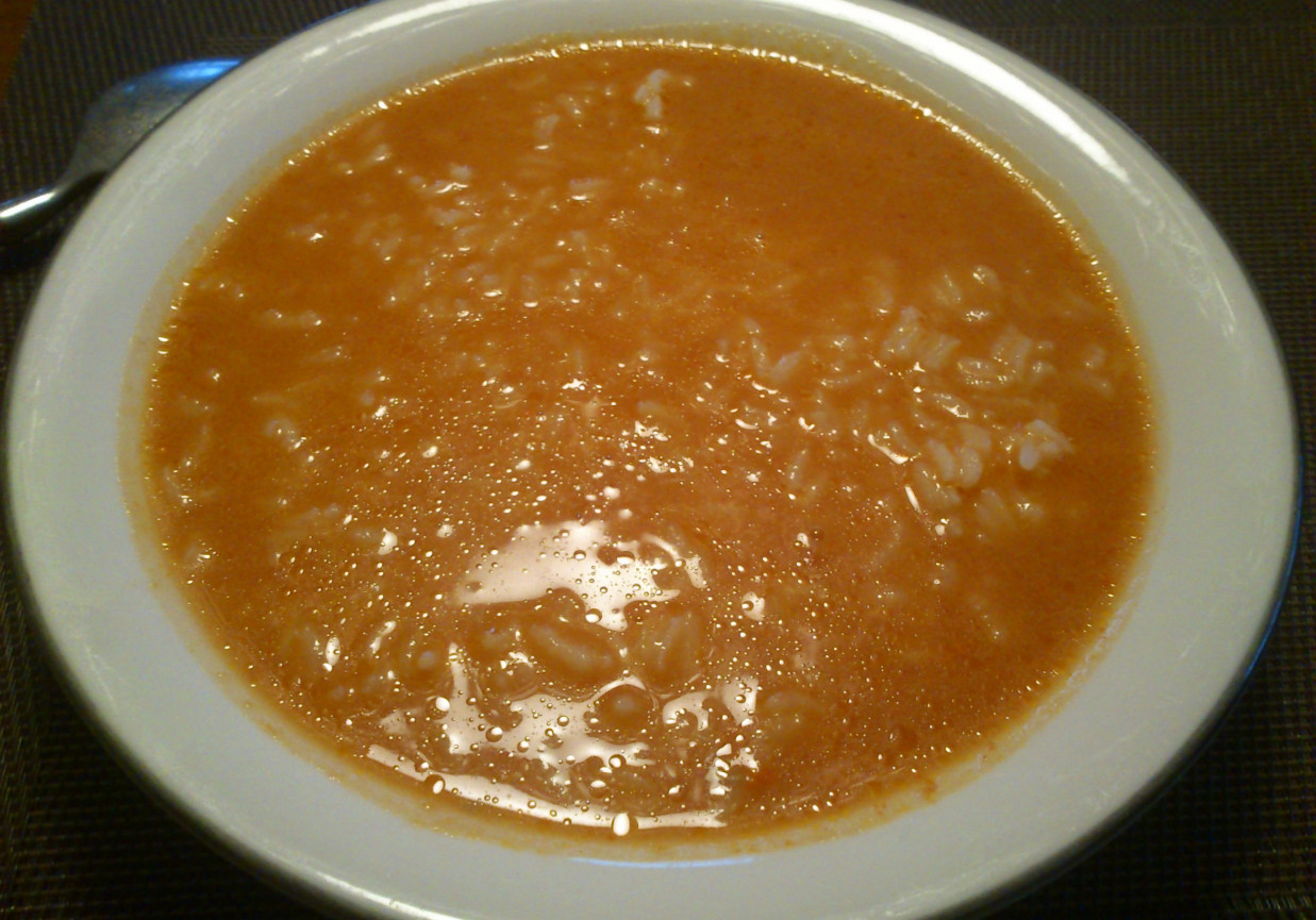 Zupa marchewkowa z imbirem foto