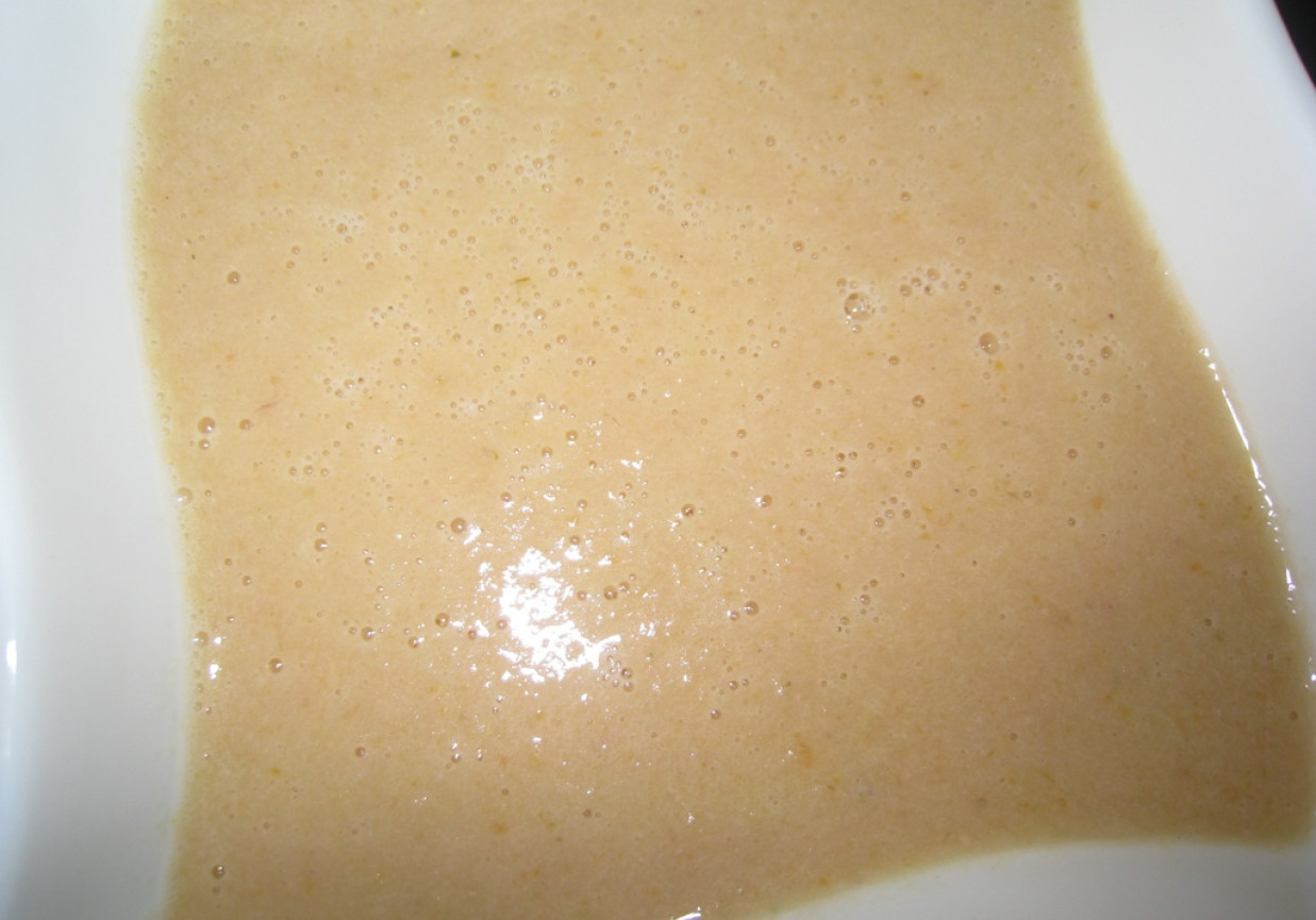 Zupa marchewkowa z pomarańczową nutką foto