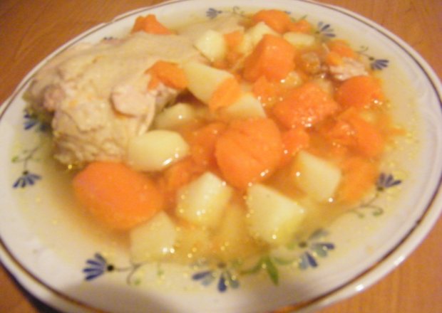 Fotografia przedstawiająca zupa marchewkowa