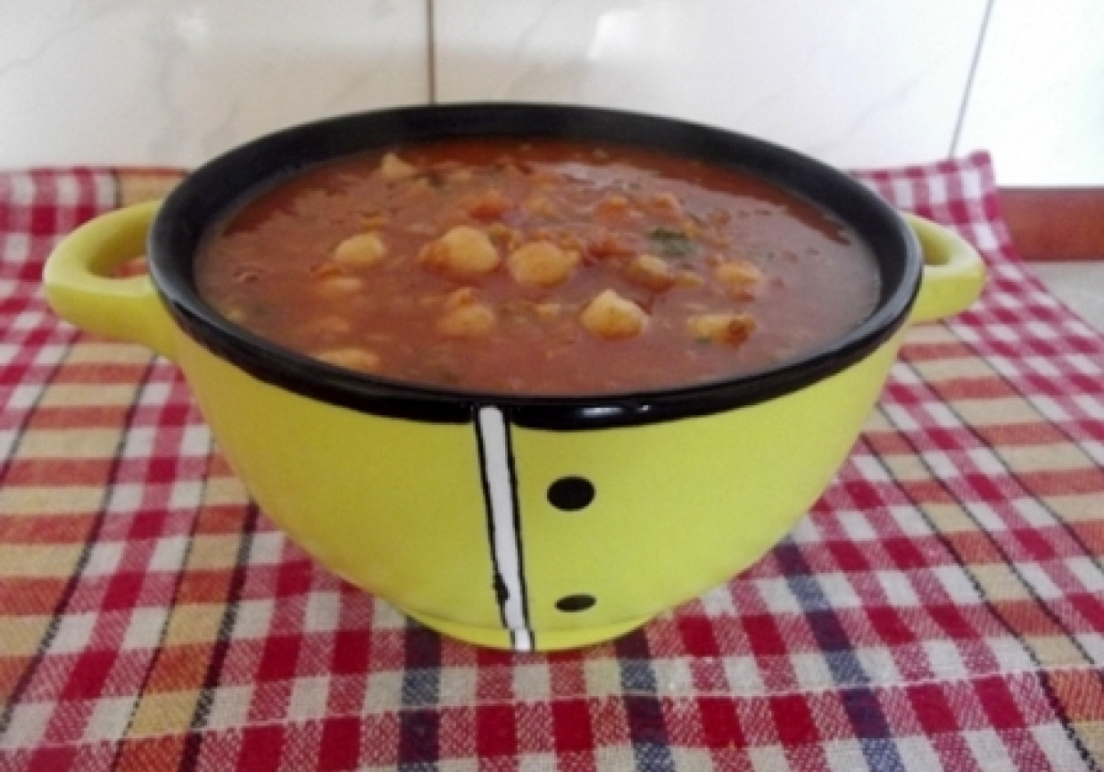 Zupa marokańska z ciecierzycą i soczewicą foto
