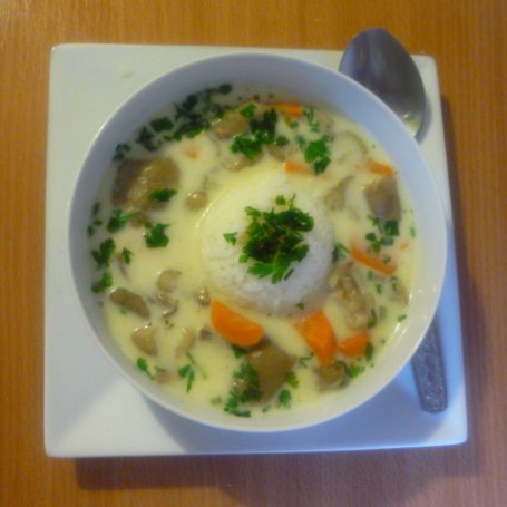 Krok 6 - zupa maślakowa na gęsi z ryżem foto