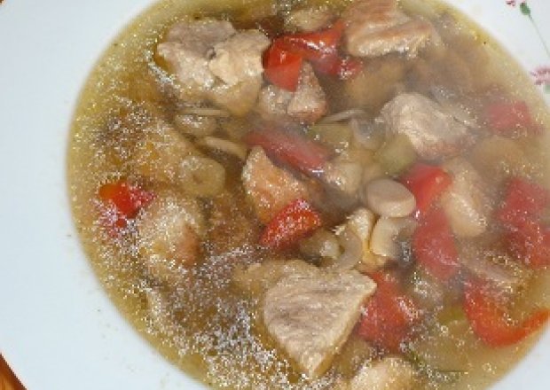 Fotografia przedstawiająca Zupa mięsna