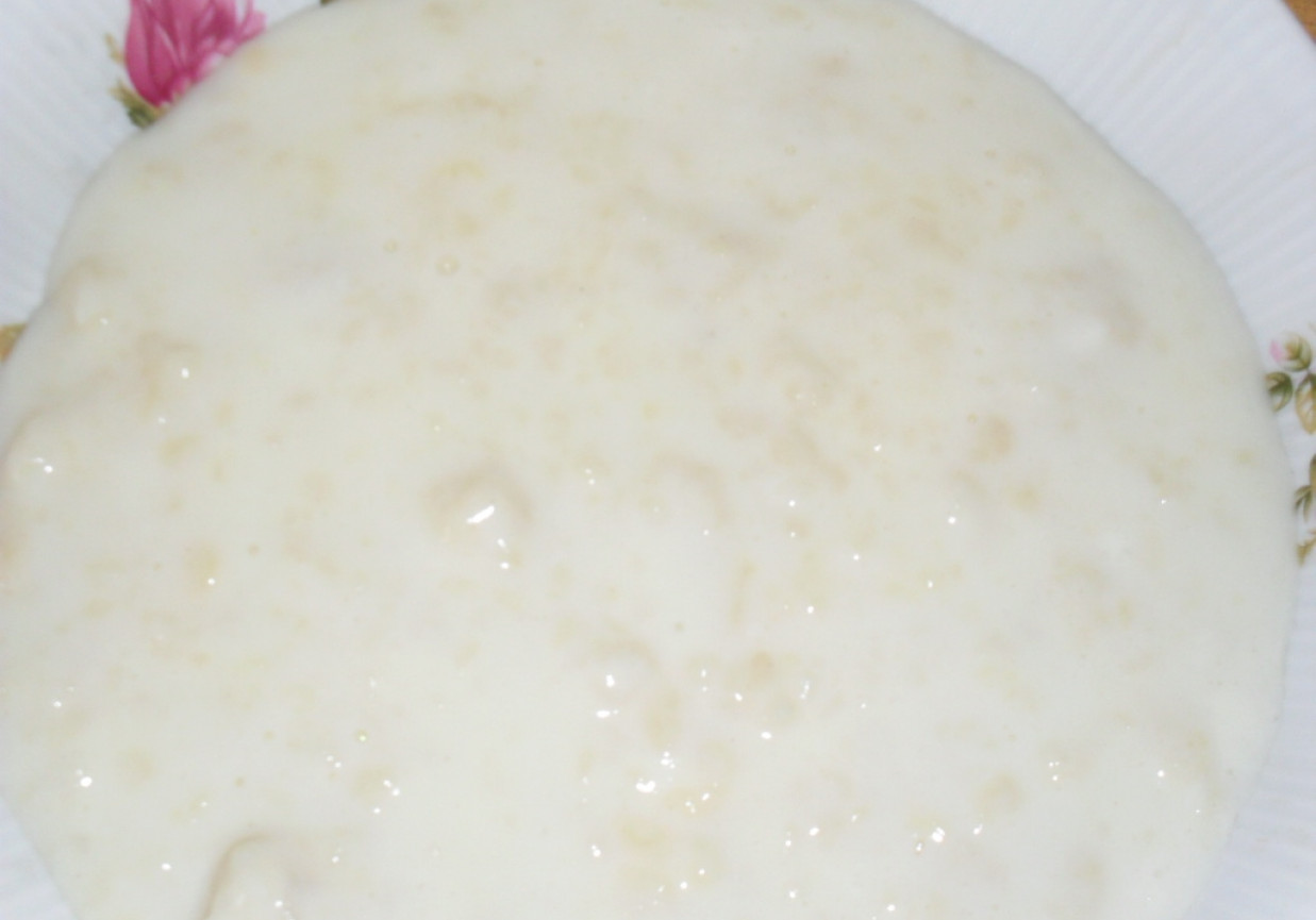 zupa mleczna z kluseczkami foto
