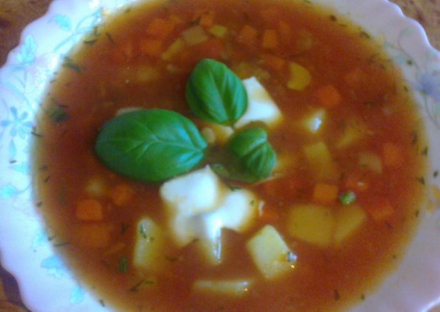 Fotografia przedstawiająca Zupa moc warzyw