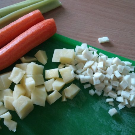 Krok 2 - Zupa myśliwska na dziku foto