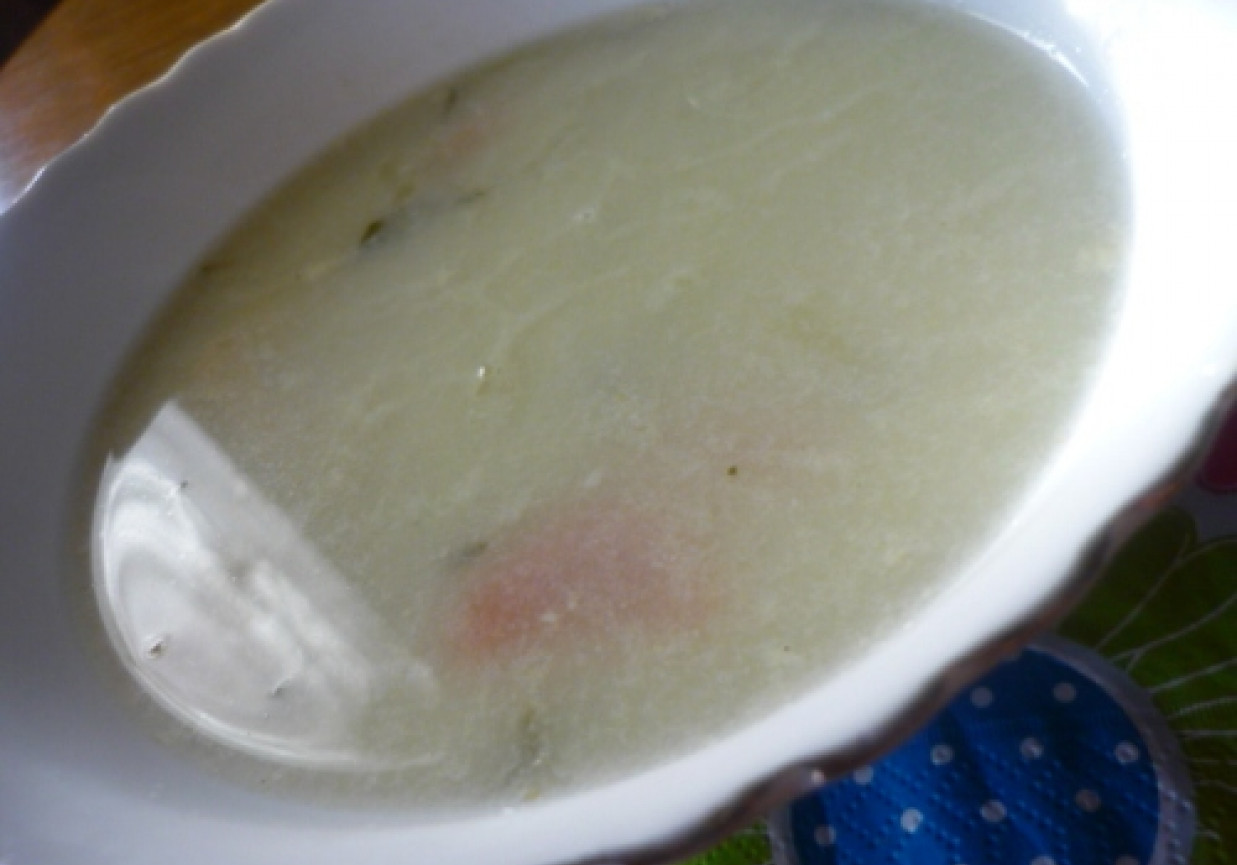 Zupa ogórkowa z przecieru foto