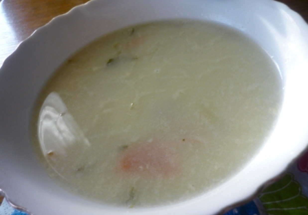 Zupa ogórkowa z przecieru foto