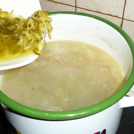 Krok 4 - Zupa ogórkowa foto