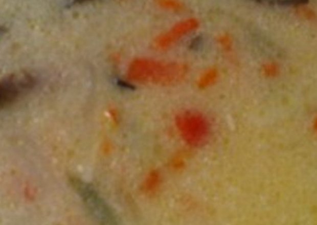 Fotografia przedstawiająca zupa paprykowo-ogórkowa