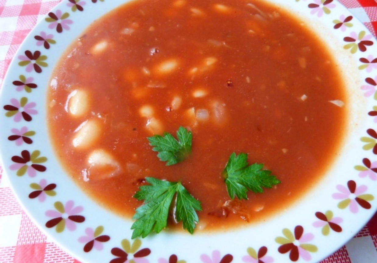 Zupa paprykowo-pomidorowa z fasolą foto