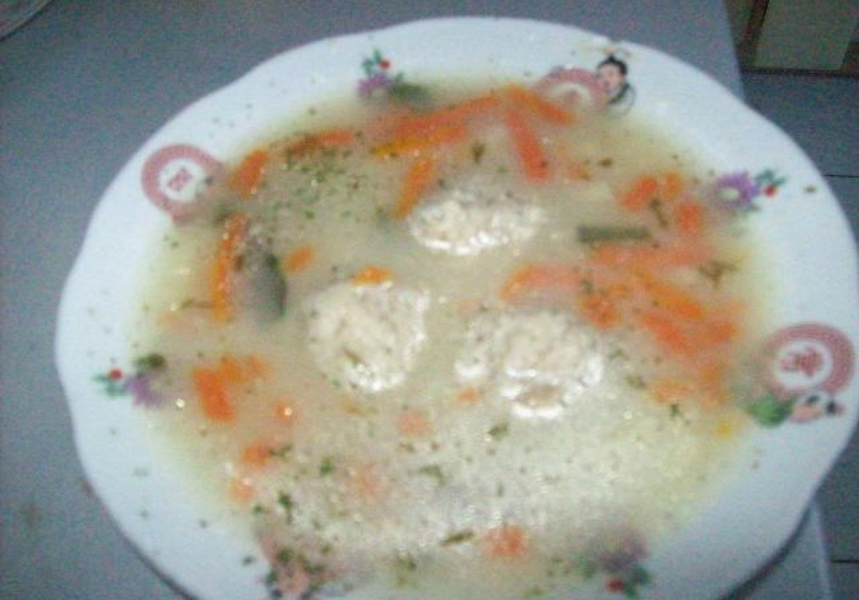 Zupa pieczarkowa z knedelkami ryżowymi foto