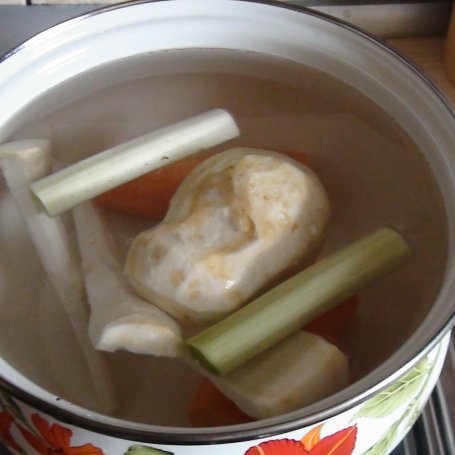Krok 1 - Zupa pieczarkowa z wkładką ziemniaków foto