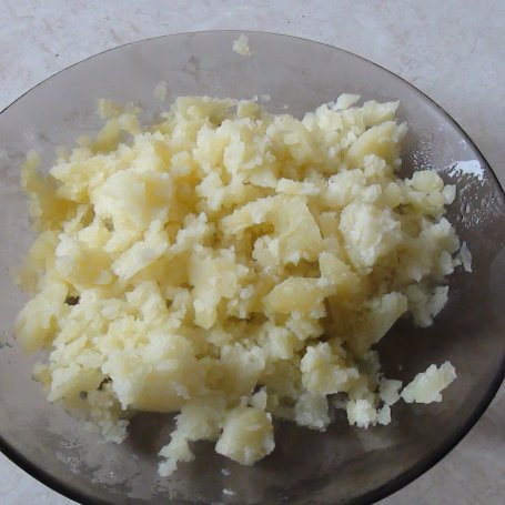 Krok 4 - Zupa pieczarkowa z wkładką ziemniaków foto