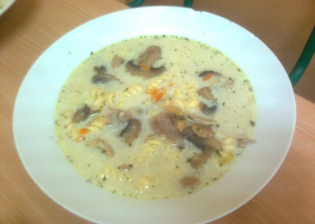 Fotografia przedstawiająca Zupa pieczarkowa