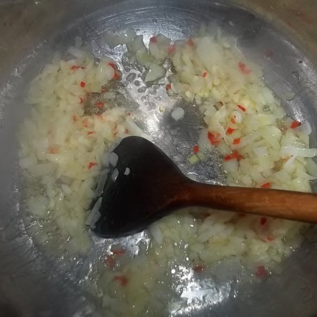 Krok 3 - Zupa podwójnie grzybowa foto
