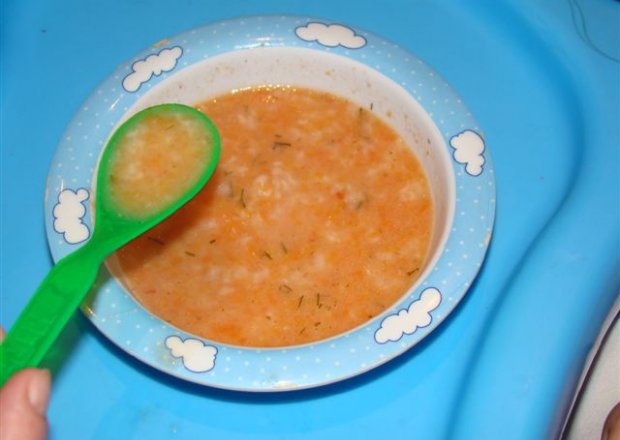 Fotografia przedstawiająca Zupa pomidorowa dla dzieci