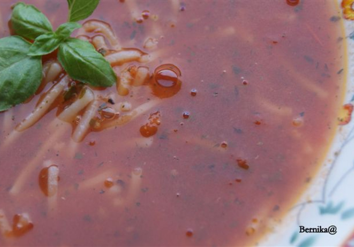 Zupa pomidorowa Kamili foto