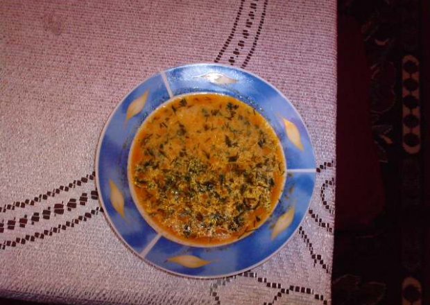 Fotografia przedstawiająca Zupa pomidorowa na rosole wołowym