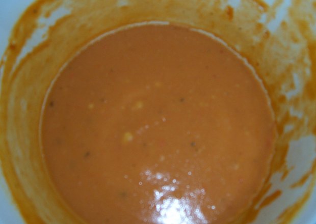 Fotografia przedstawiająca zupa pomidorowa na wywarze miesnym