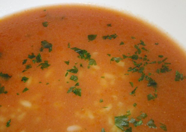 Fotografia przedstawiająca zupa pomidorowa po generalsku
