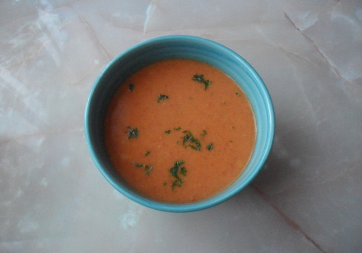 Zupa pomidorowa z chrzanem foto