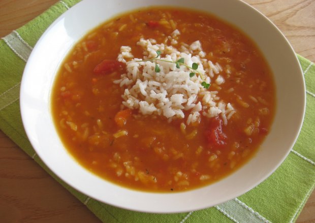 Fotografia przedstawiająca Zupa pomidorowa z dynią