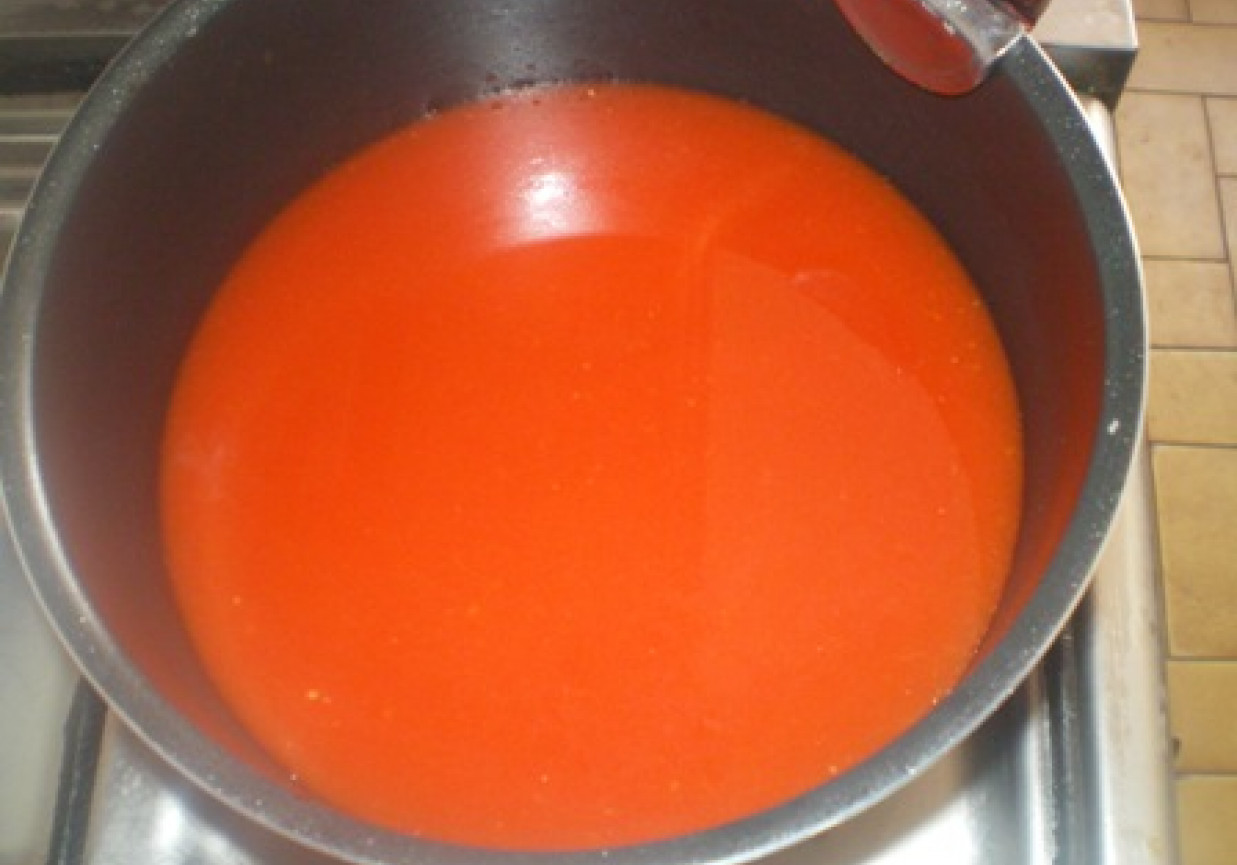 Zupa pomidorowa z fetą foto