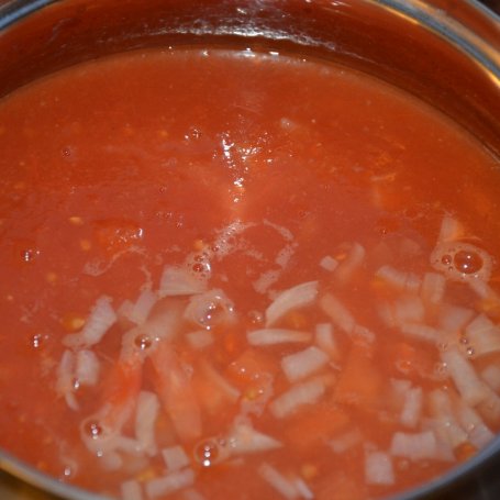 Krok 3 - Zupa pomidorowa z gwiazdeczkami foto