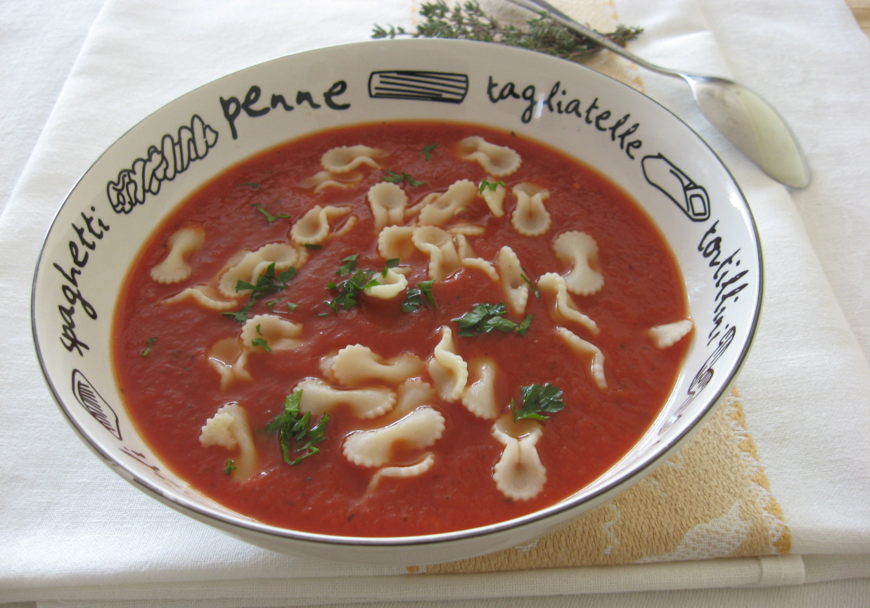 Zupa pomidorowa z mascarpone foto