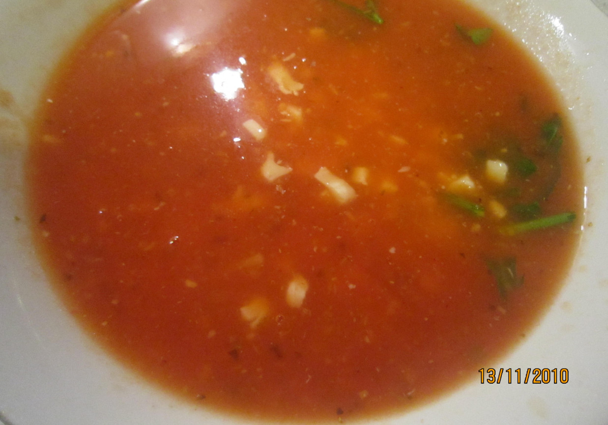 zupa pomidorowa z mozarellą foto