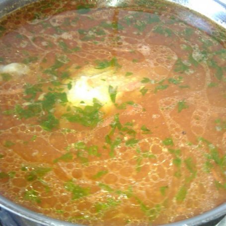 Krok 5 - Zupa pomidorowa z natką pietruszki - zabielana  foto
