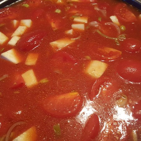 Krok 6 - Zupa pomidorowa z pomidorów malinowych i pelati foto