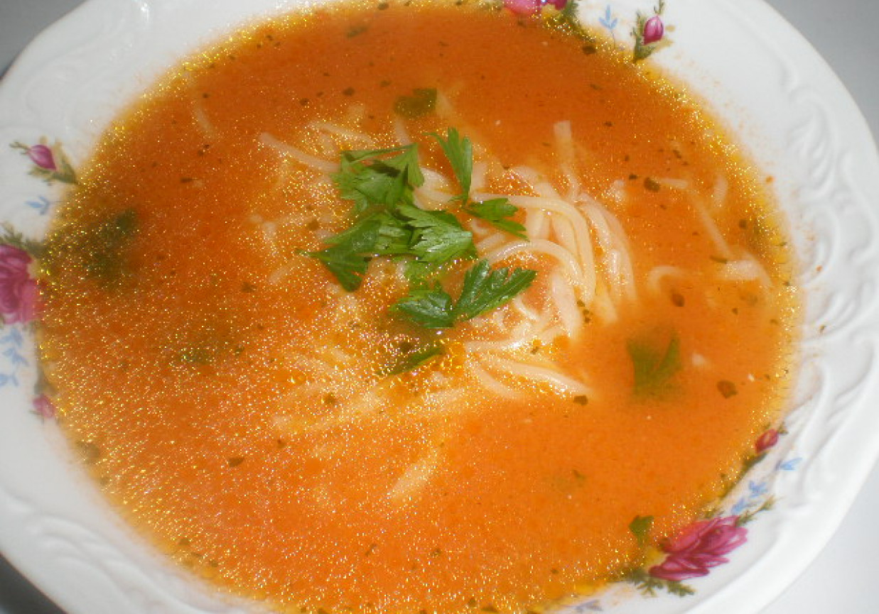 Zupa pomidorowa z tabasco foto