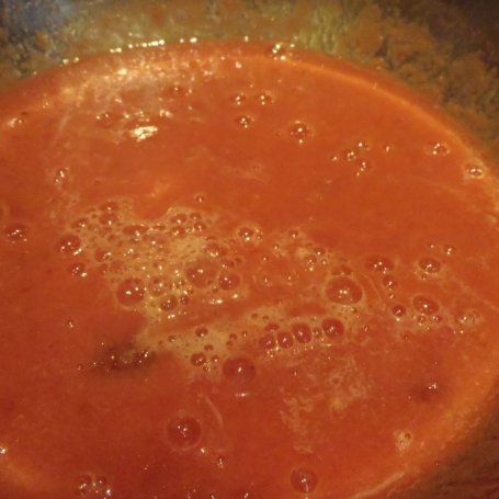 Krok 4 - Zupa pomidorowa z trzema rodzajami pomidorów foto