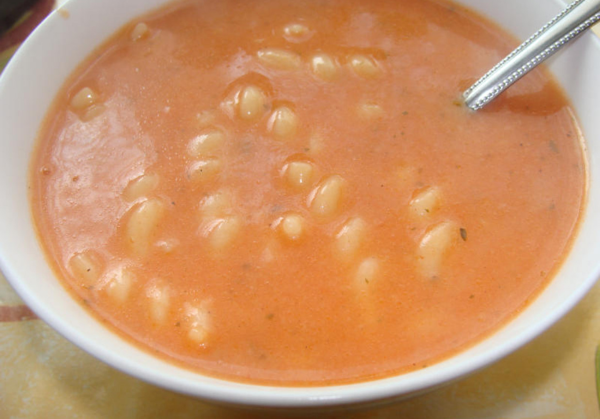 zupa pomidorowa ze swiderkami foto