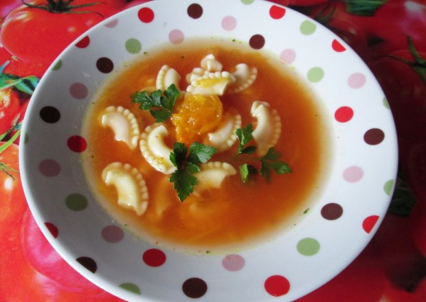 Fotografia przedstawiająca Zupa pomidorowo-dyniowa
