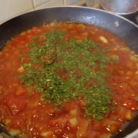 Krok 4 - Zupa pomidorowo - paprykowa z ryżem foto