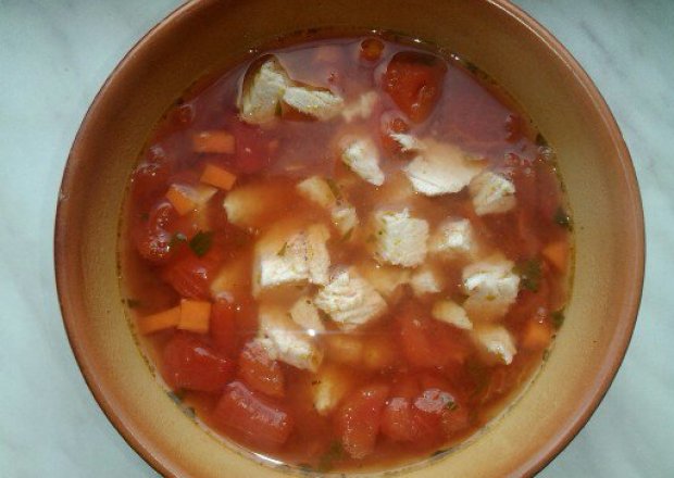 Fotografia przedstawiająca Zupa pomidorwa na indyku