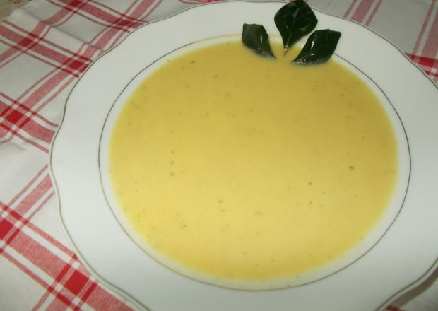 Fotografia przedstawiająca Zupa porowa krem
