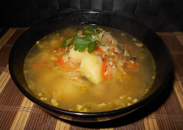 Fotografia przedstawiająca Zupa poświąteczny misz-masz