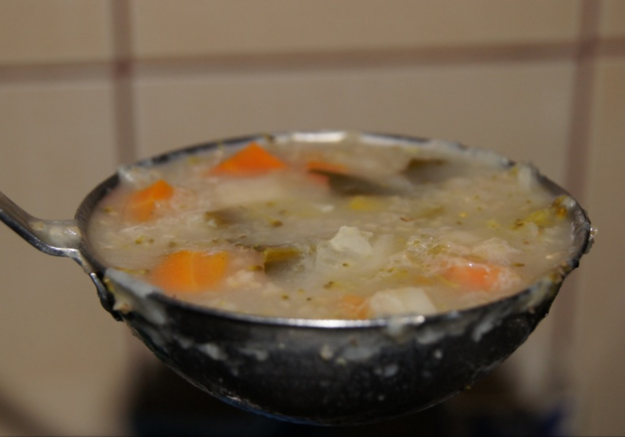 Zupa rozgrzewająca na zimę foto