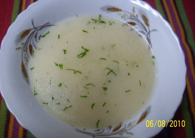 Fotografia przedstawiająca Zupa ryżowa z serem