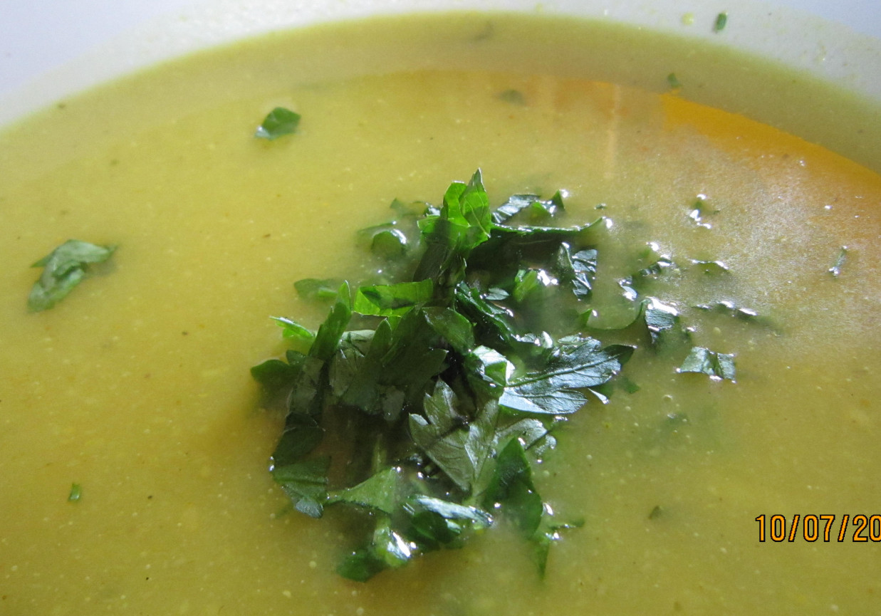 zupa selerowa z imbirem foto