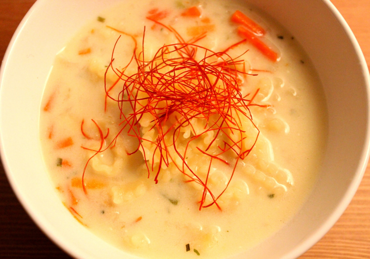 Zupa serowa z chili foto