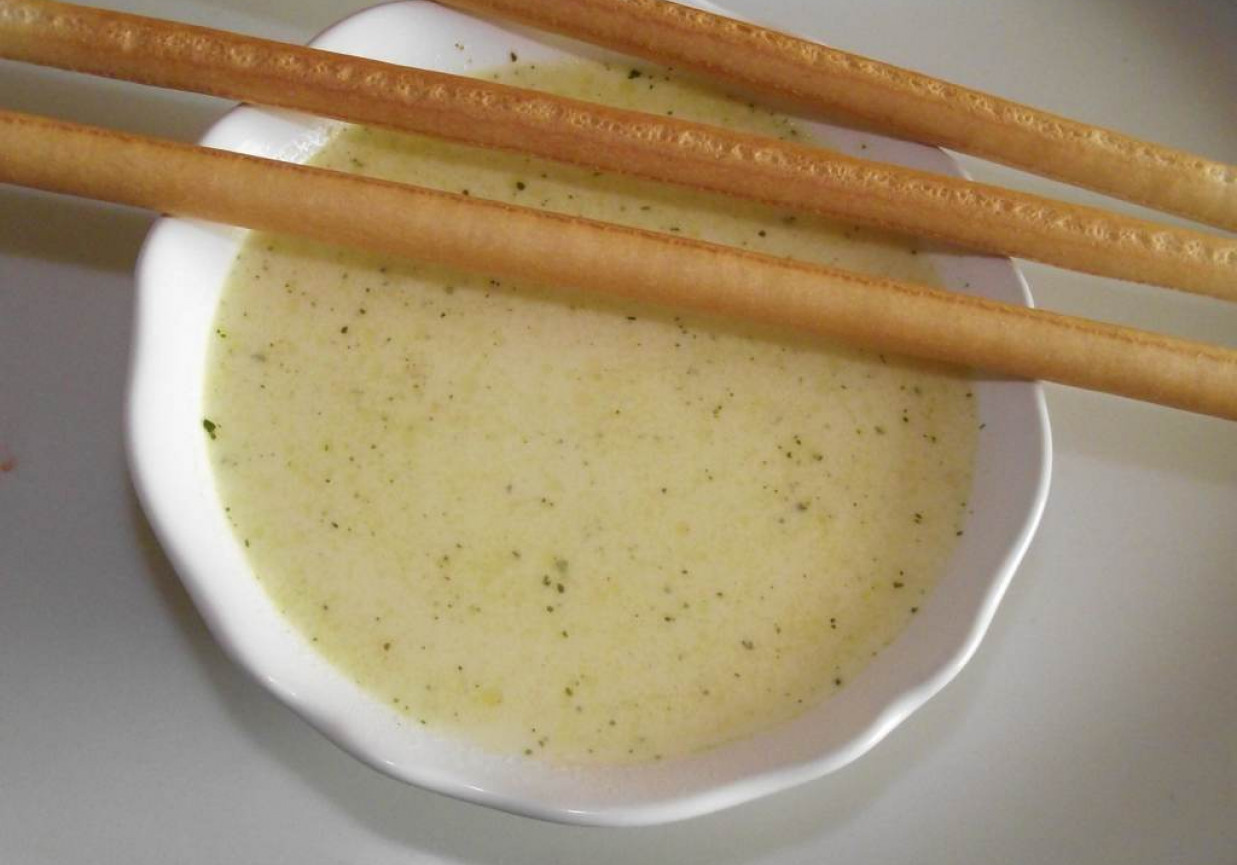 Zupa serowa z czosnkiem  foto