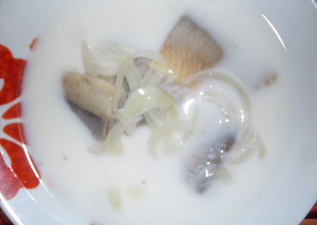 Fotografia przedstawiająca Zupa śledziowa na zimno