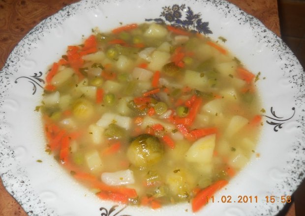 Fotografia przedstawiająca zupa smietnik