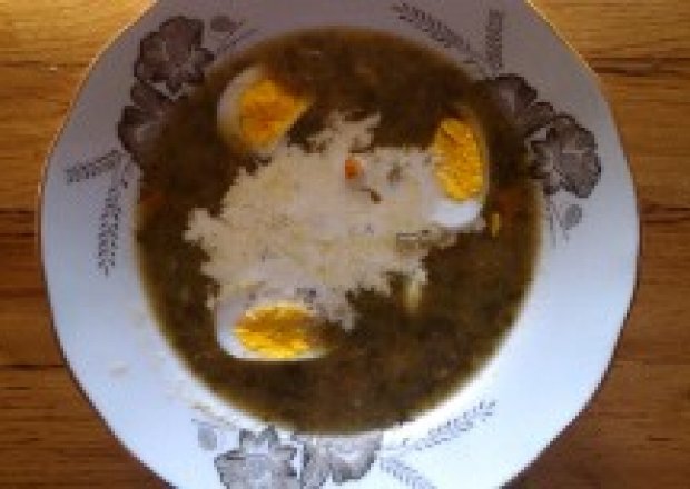 Fotografia przedstawiająca zupa szczawiowa na gęsto