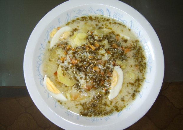 Fotografia przedstawiająca Zupa szczawiowa z zapiekanymi ziemniakami